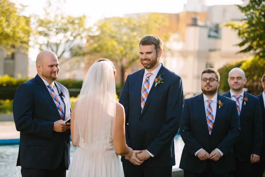 Photographe de mariage Lara Woolfson (larawoolfson). Photo du 8 septembre 2019