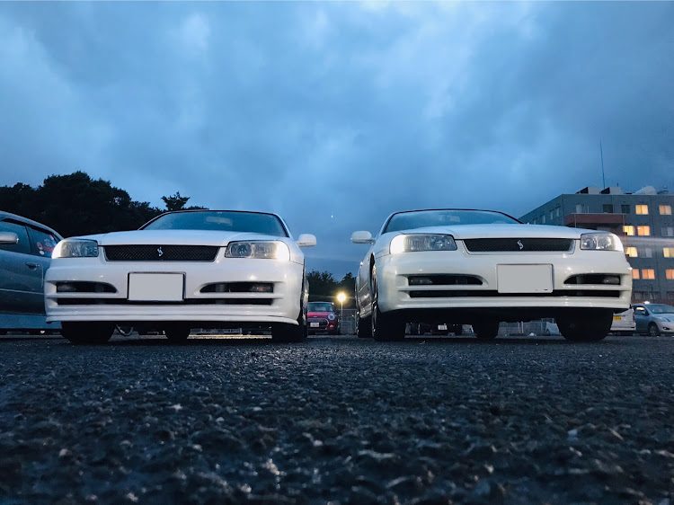 スカイラインの25gt-v・RB25DE・ほぼフルノーマル・同顔コラボに関するカスタム事例の投稿画像2枚目