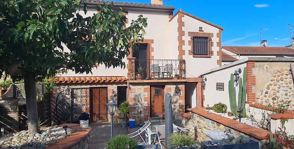 Vente maison 7 pièces 155 m² à Ceret (66400), 398 000 €