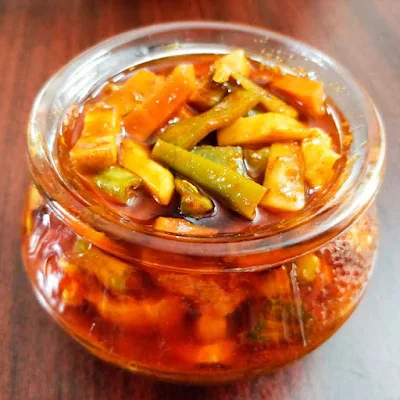 Mtr Mixed Vegetable Pickle - 300 gm