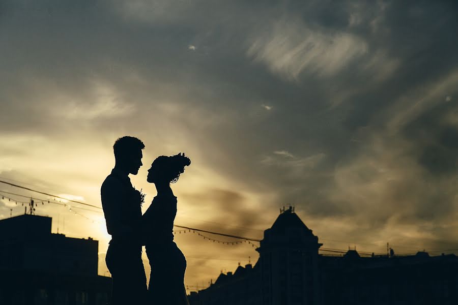 Fotografo di matrimoni Rustam Mendubaev (rustphoto). Foto del 27 giugno 2017