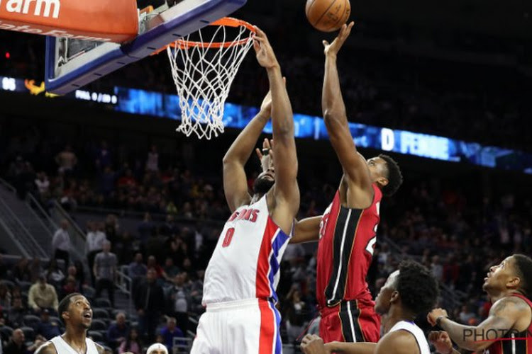 VIDEO: Miami houdt play-offs in zicht met buzzer-beater