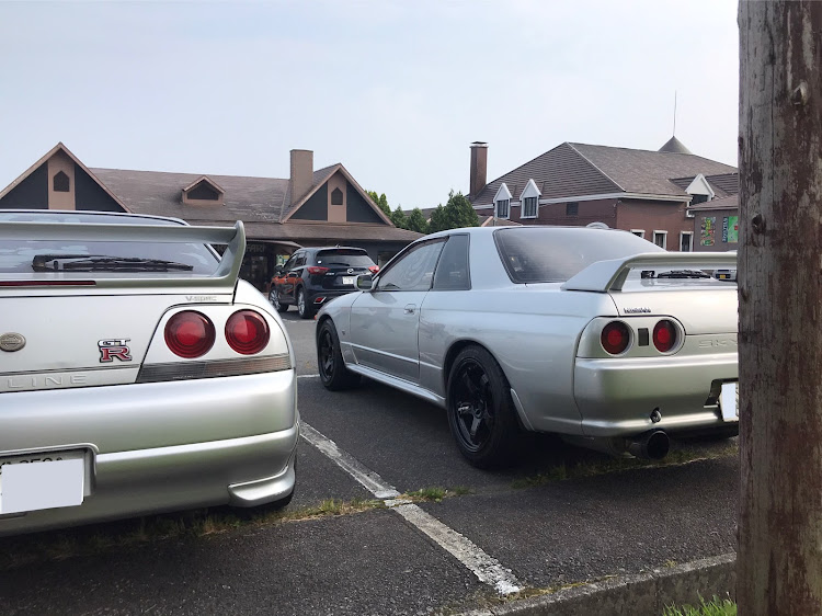 スカイライン GT-RのR33GT-R・ツーリング・久住ガンジー牧場・ガチャガチャ・スカイラインGT-R50周年雑誌に関するカスタム事例の投稿画像3枚目