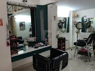 Pretty Woman Beauty Parlour photo 1