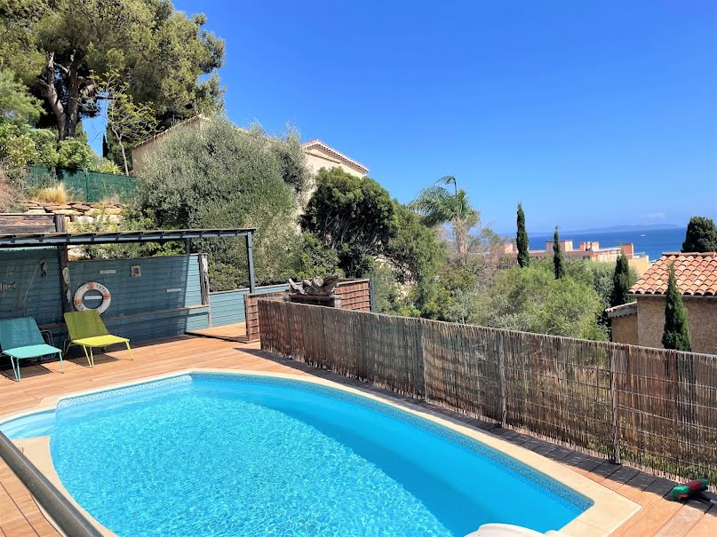 Vente villa 5 pièces 140 m² à Le Lavandou (83980), 1 180 000 €