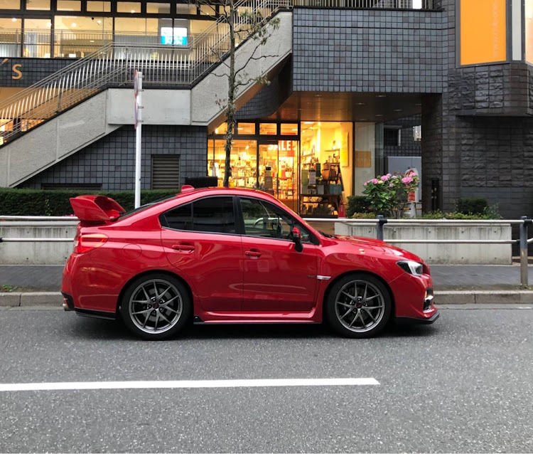 WRX STIの東京スカイツリー・コロニー落とし・yukimbo・さらばKISS ‼️に関するカスタム事例の投稿画像3枚目