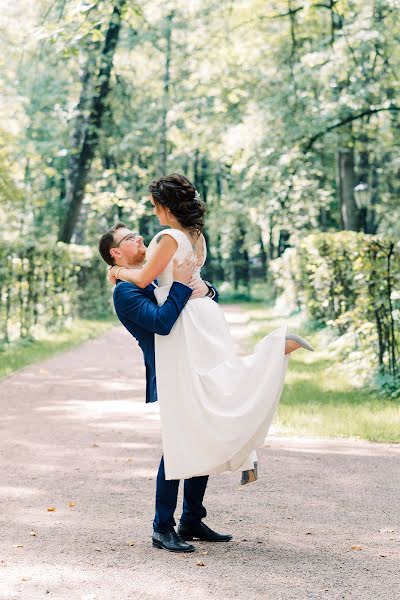 Fotógrafo de casamento Anastasiya Zhukova (anastasiazhukova). Foto de 21 de março 2017