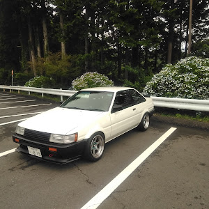 カローラレビン AE86