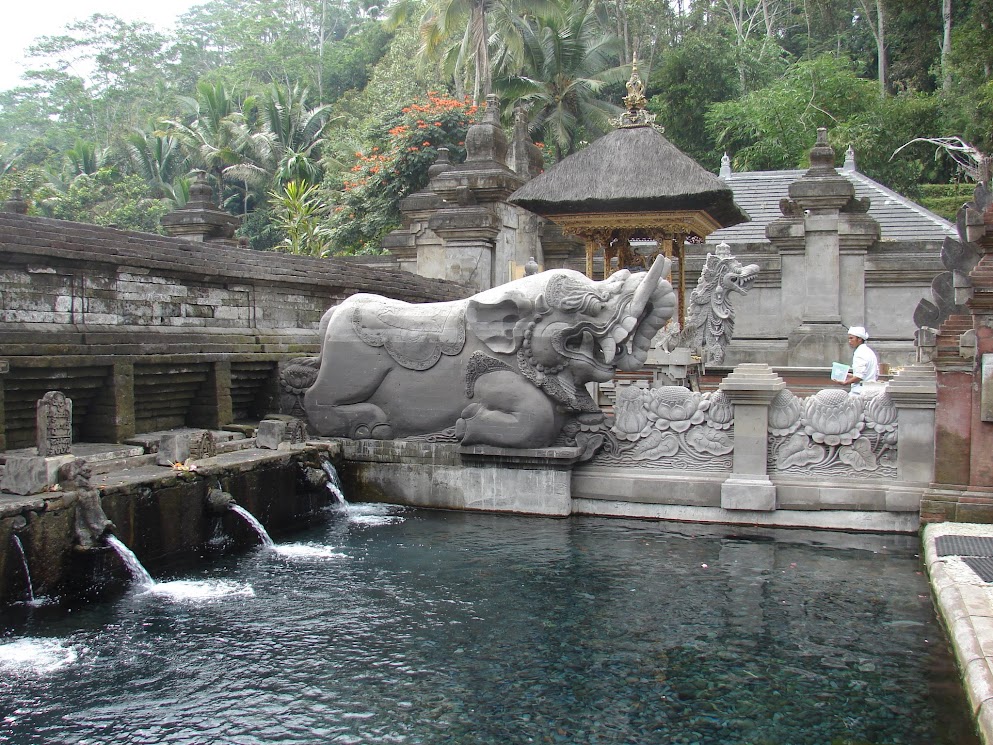 bali tirta empul