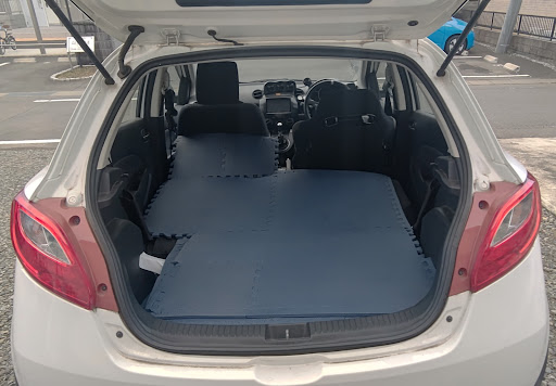 デミオ De3fsの車中泊仕様 一人旅準備中に関するカスタム メンテナンスの投稿画像 車のカスタム情報はcartune