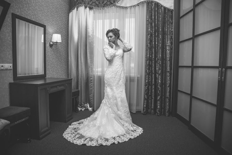 Wedding photographer Tatyana Chikurova (bahtina1987). Photo of 8 January 2016