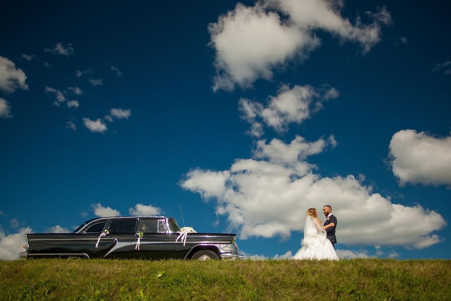 Fotógrafo de casamento Dmitriy Belkin (ice314). Foto de 5 de janeiro 2017