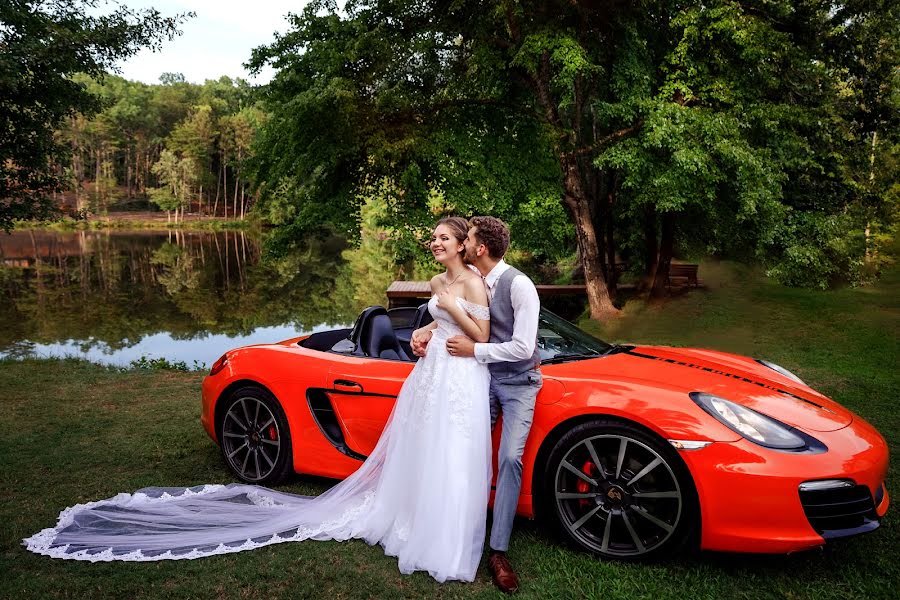 Fotógrafo de bodas Elena Yarmolik (leanahubar). Foto del 19 de julio 2019