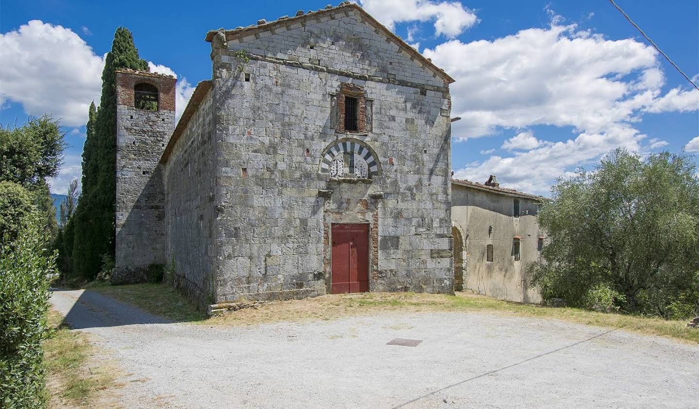 Farm house with garden Pistoia