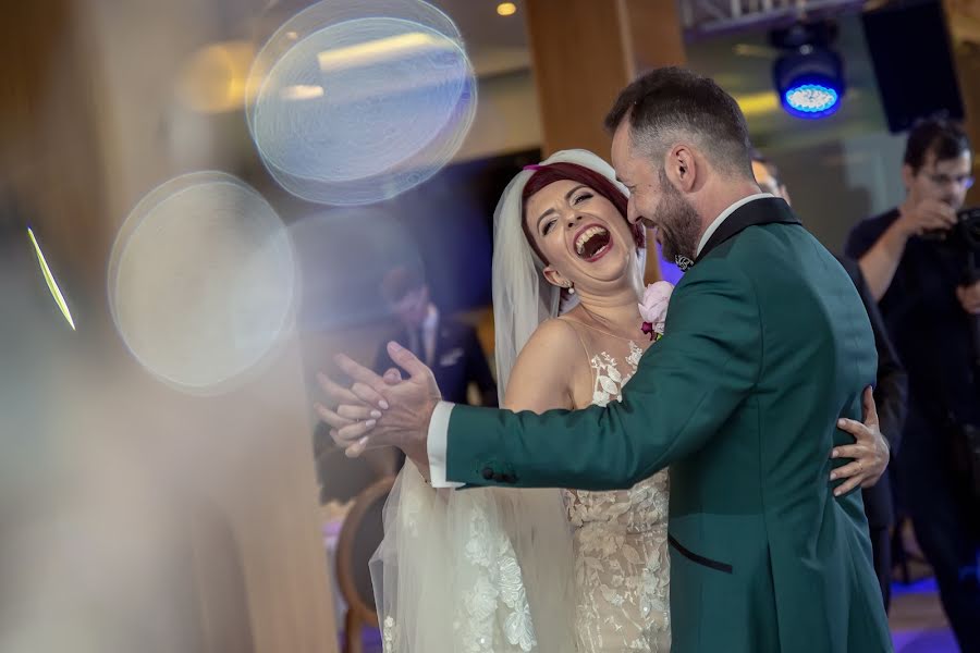 Fotografo di matrimoni Marius Valentin (bymariusvalentin). Foto del 16 luglio 2019