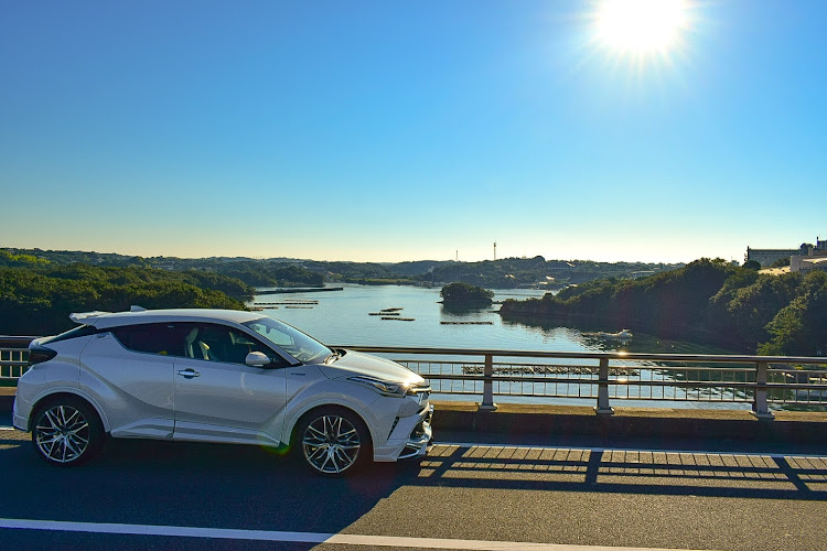 C-HRのローガン・アーッスすんごいこれ🤣・Ｇ７サミット開催の地・過ぎ去りし夏の思ひ出☀️・スターダストショット??に関するカスタム事例の投稿画像9枚目