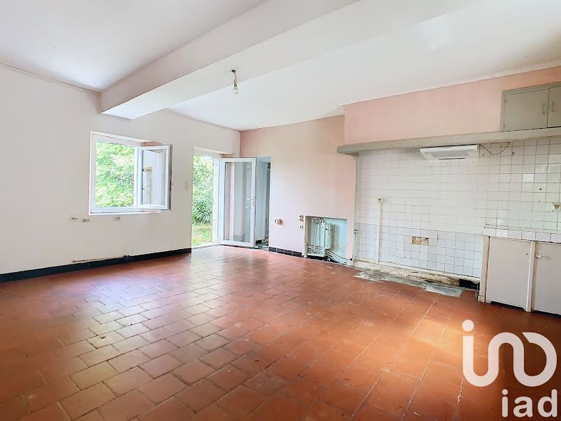 Vente ferme 3 pièces 107 m² à Castres (81100), 210 000 €