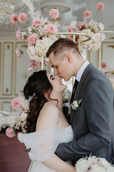 Wedding photographer Marianna Khakhladzheva (hahladzheva). Photo of 16 June 2020