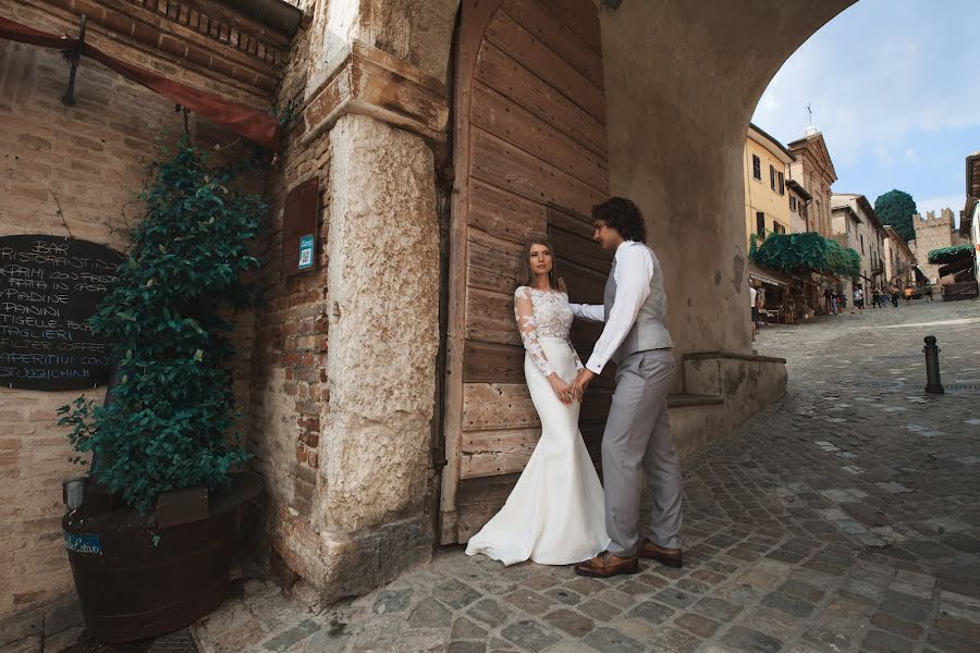 Svadobný fotograf Evgeniy Kapanelli (capanelli). Fotografia publikovaná 12. júla 2019