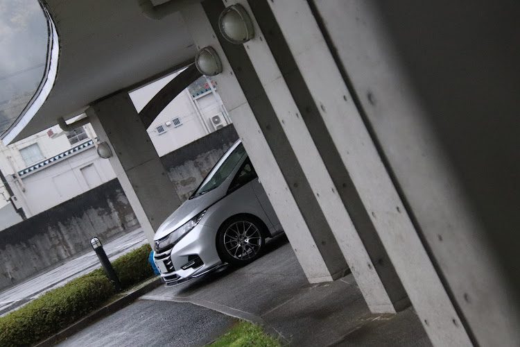 オデッセイのレンズほしい・シルバーは汚れが目立たないので・あめのひに関するカスタム事例の投稿画像4枚目