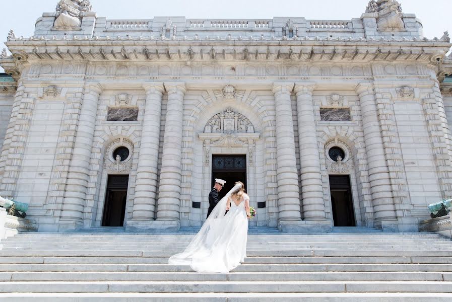 Wedding photographer Molly Lichten (mollylichten). Photo of 27 April 2023