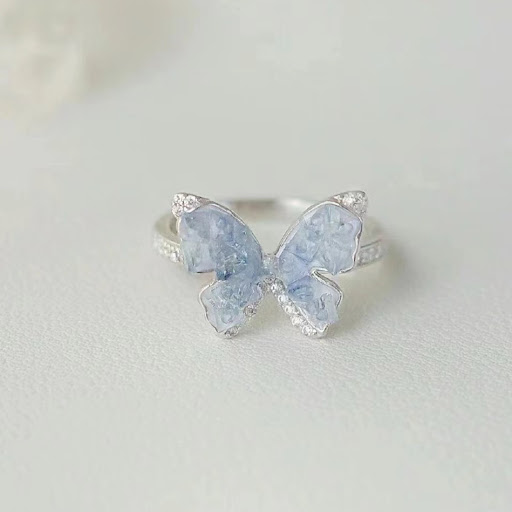 Title 2, Gradient Blue Zircon Butterfly Ring an elegant ...