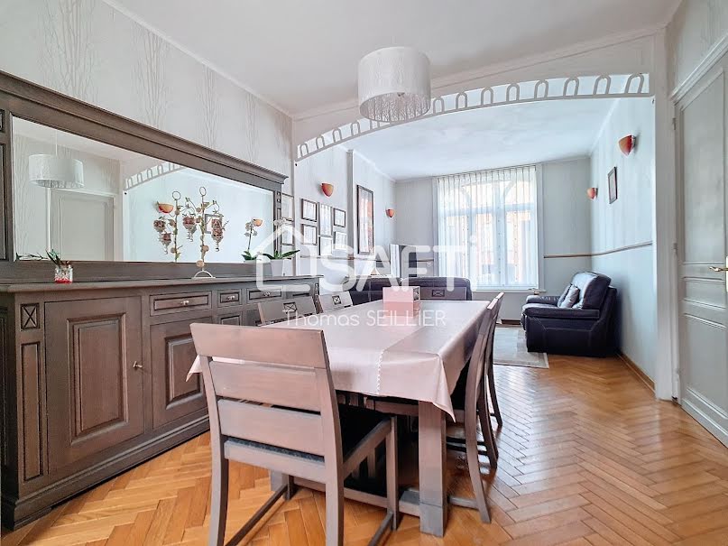 Vente maison 6 pièces 130 m² à Roubaix (59100), 270 000 €