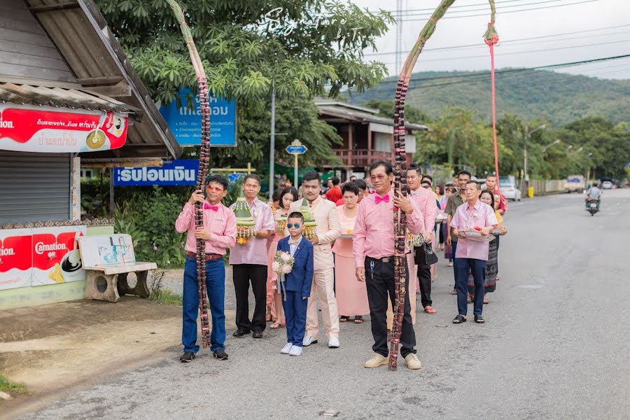 Fotografer pernikahan Tawan Pradpairin (pradpairin). Foto tanggal 8 September 2020