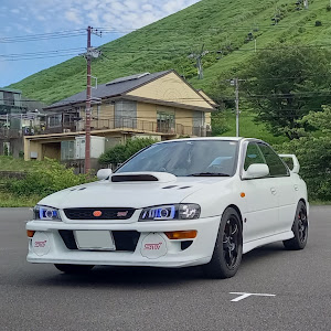 インプレッサ WRX STI GC8