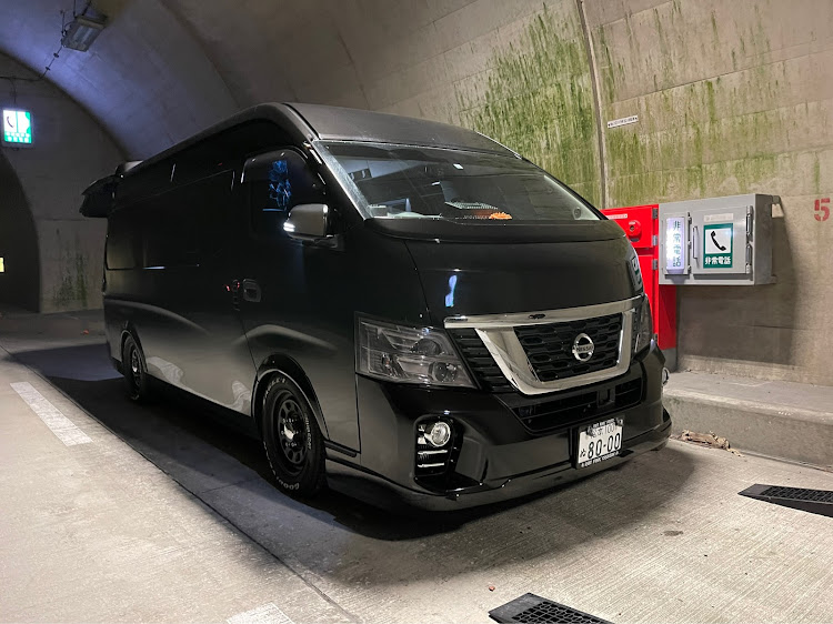 NV350キャラバンのNV350・キャラバン・スーパーロングワイド・ハイエースワイド・ハイエースに関するカスタム事例の投稿画像3枚目