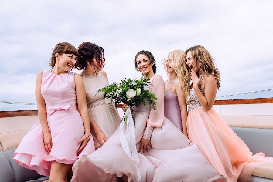 Fotógrafo de bodas Yuliya Yaroshenko (juliayaroshenko). Foto del 16 de julio 2018