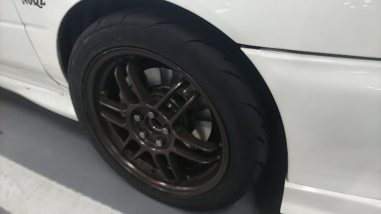 インプレッサ WRX STIのタイヤ交換・DIY？・タイヤチェンジャーに関するカスタム事例の投稿画像1枚目