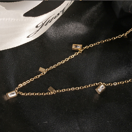 Title 3, Square Width Inlaid Zircon Tassel Niche Necklac...
