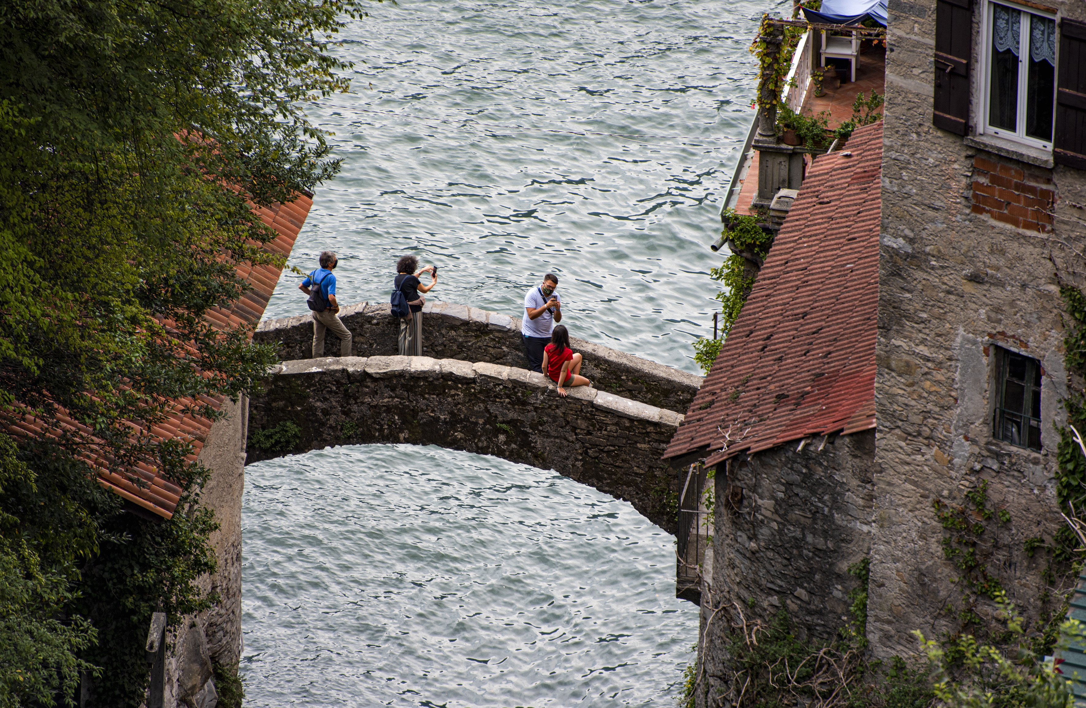 Nesso: il ponte sul lago di frapio59