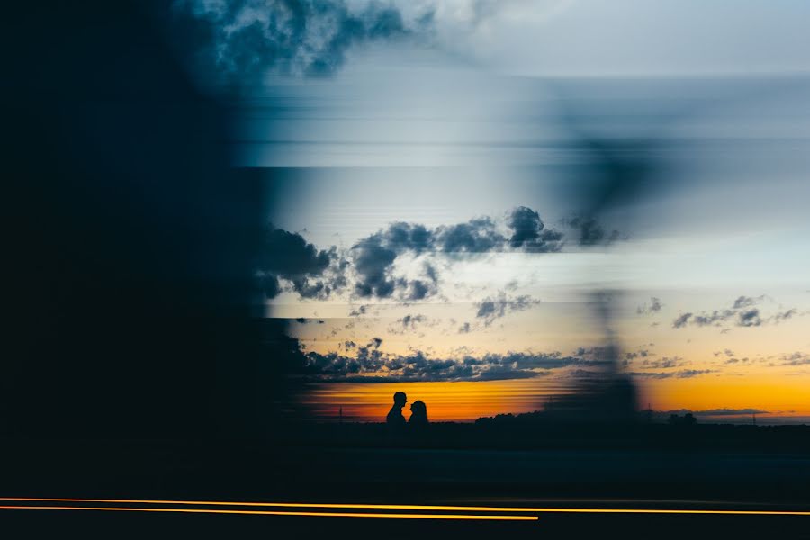 Fotógrafo de casamento Alexander Shunevich (alexshunevich). Foto de 28 de julho 2017