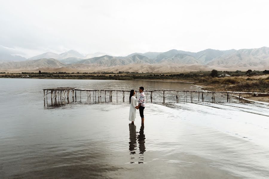 Fotografo di matrimoni Adilet Topchubaev (atop). Foto del 13 settembre 2019