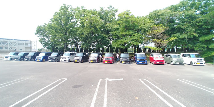 Nボックス+カスタムのオフ会・ＮBOXカスタム・熱中症に気をつけて!!・名港トリトン・コラボ撮影に関するカスタム事例の投稿画像1枚目