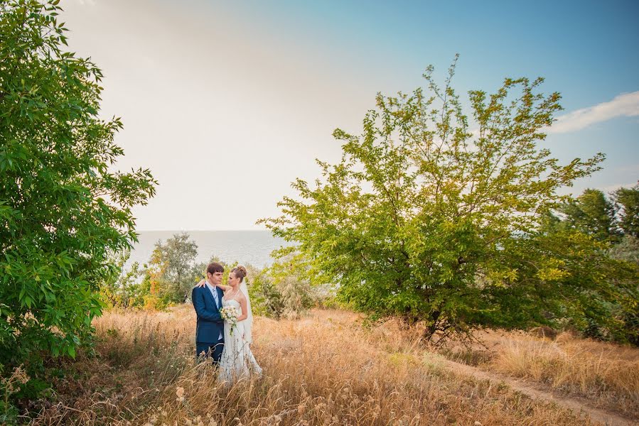 Wedding photographer Aleksey Galutva (galex2010). Photo of 28 November 2014