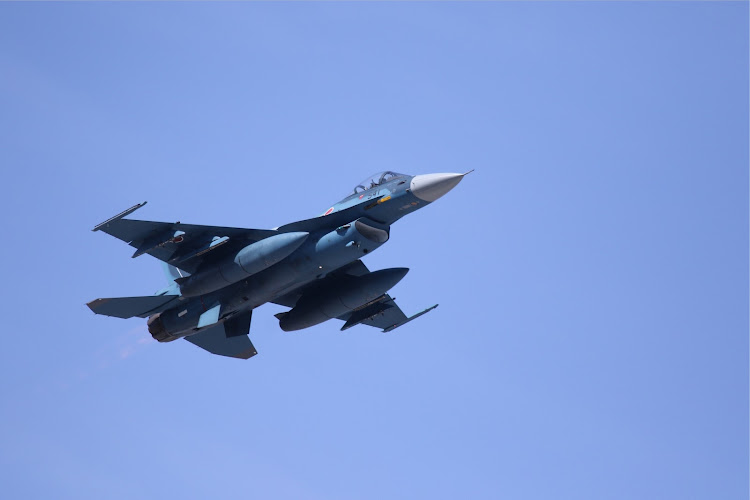 MPVの爆音浴・築城基地・F2戦闘機・T-4に関するカスタム事例の投稿画像5枚目