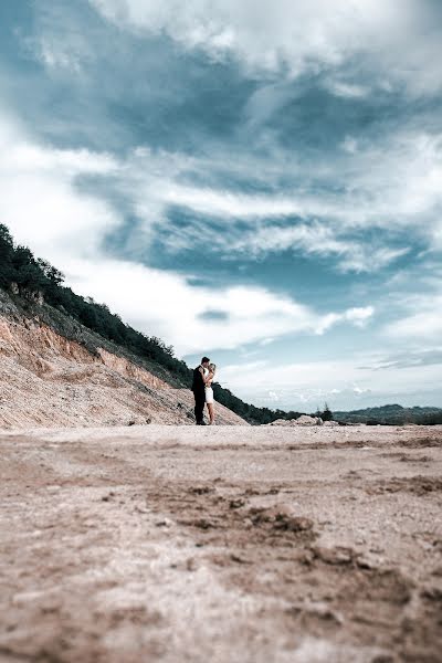 Wedding photographer Nikolay Zhorzholiani (zhorzholiani). Photo of 13 May 2019