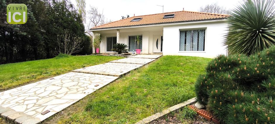 Vente maison 5 pièces 114.85 m² à Saint-Aignan-Grandlieu (44860), 312 500 €