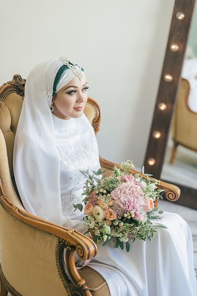 婚禮攝影師Regina Kalimullina（reginanv）。2018 4月11日的照片