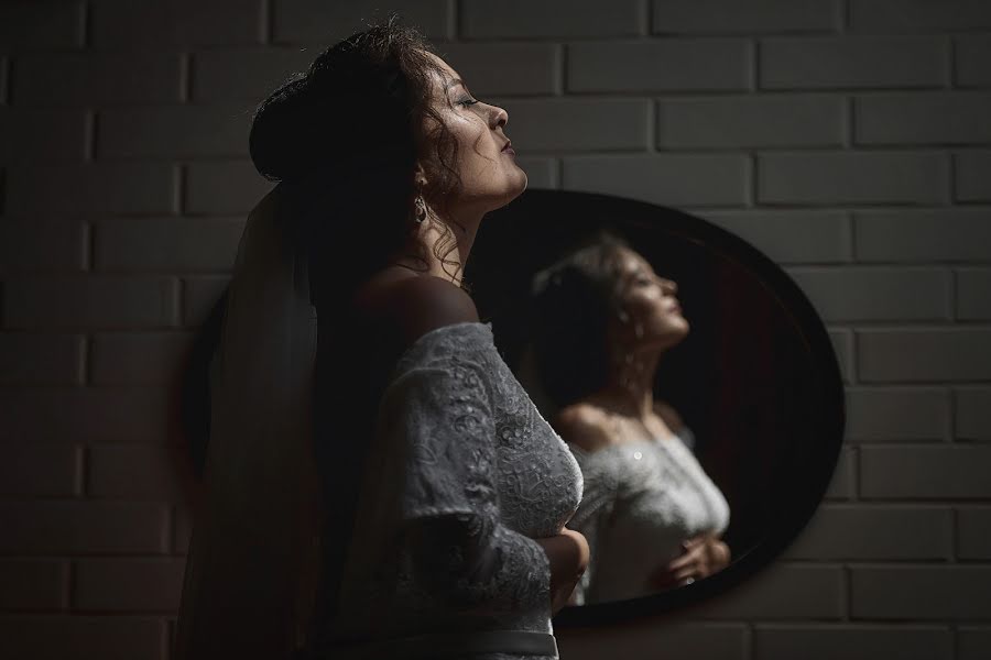 Wedding photographer Vladimir Kolesnikov (photovk). Photo of 11 April 2019