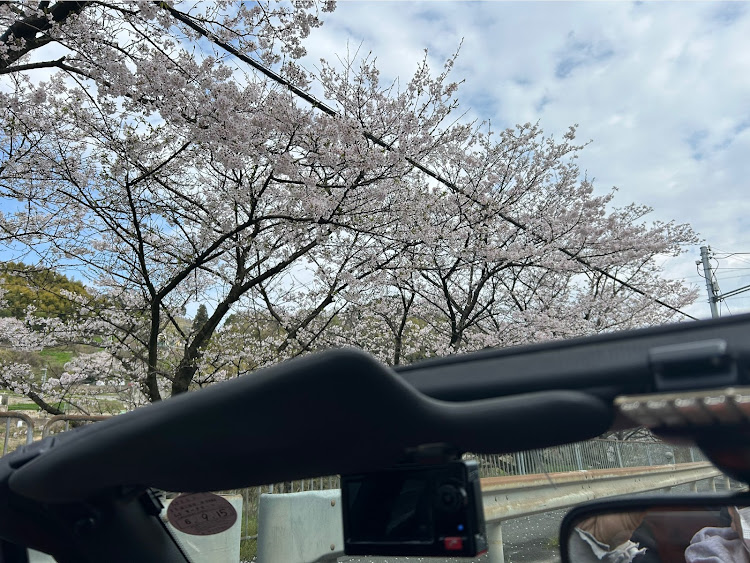 カプチーノのオープンカー日和・カフェセブン・オープンカーに関するカスタム事例の投稿画像1枚目