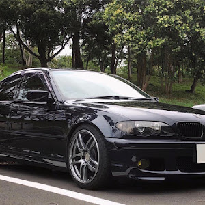 320i Mスポーツ