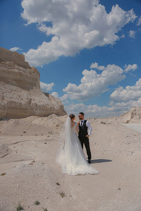 婚禮攝影師Cristina Melenciuc（cristinamelenciu）。2023 4月25日的照片