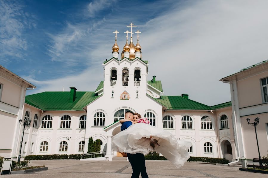 Bryllupsfotograf Elena Pyzhikova (ellenphoto). Bilde av 16 juli 2018
