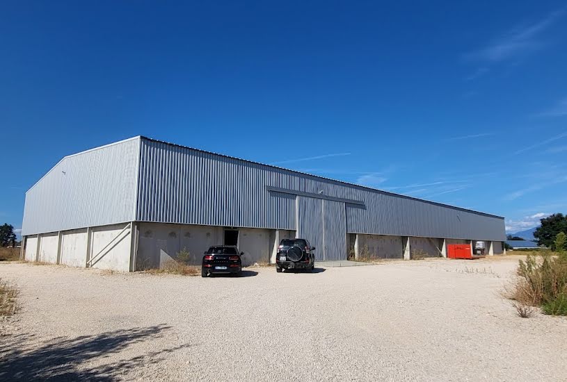  Vente Terrain à bâtir - 1 712m² à Bédarrides (84370) 