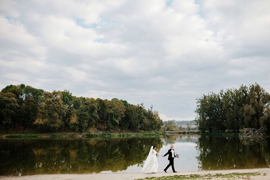 結婚式の写真家Sasha Radchuk (sasharadchuck)。2017 1月2日の写真