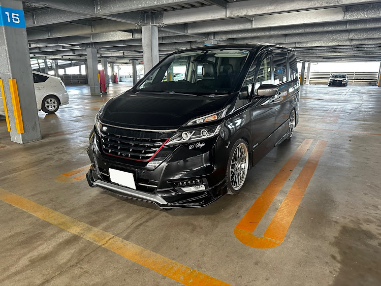 セレナのみんなの車高調が見てみたい・S-LINK・いつもいいねありがとうございます😊・SSR wheels・粗大ゴミ処分に関するカスタム事例の投稿画像2枚目